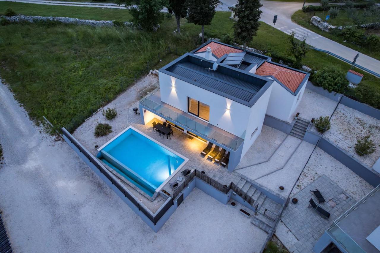 Villa Kalu 2 Filipana Kültér fotó
